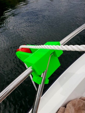 Nordkapp Enduro 805 bow anchor roller by jahnotto