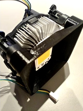 FocoLed_V1 - 50W led + Intel heatsink by scraphero