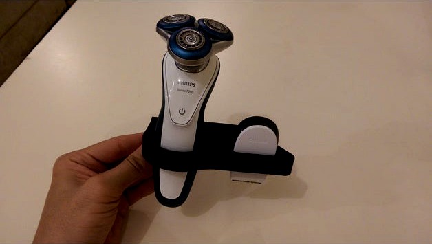 Philips Shaver 7000 S7310 Wall Holder by PauloAlexRT