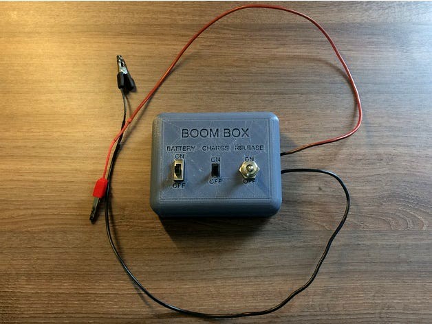 'BOOM box' high voltage capacitor bank case by Bribro12