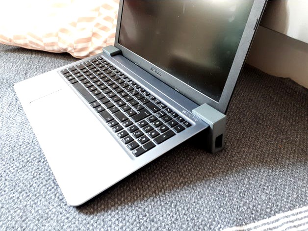 Laptop stand by Damien68