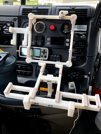 2018 Freightliner Mac and iPhone holder by cobaltservo