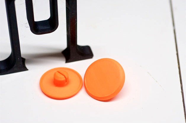 CuvaMe and RecuvaIt - Plug That Hole, Get That Plug by makebreakrepeat