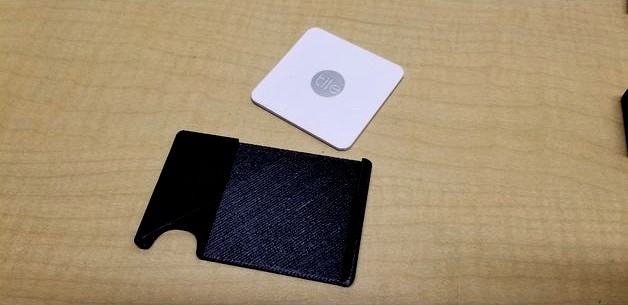 Tile Slim Credit Card adapter for Ridge Wallet by pilotech