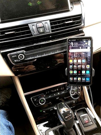 Smartphone Support for BMW Active Tourer by blacksmuggler