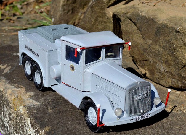 KAELBLE Ballast Tractor model in 1/32  by ccs66