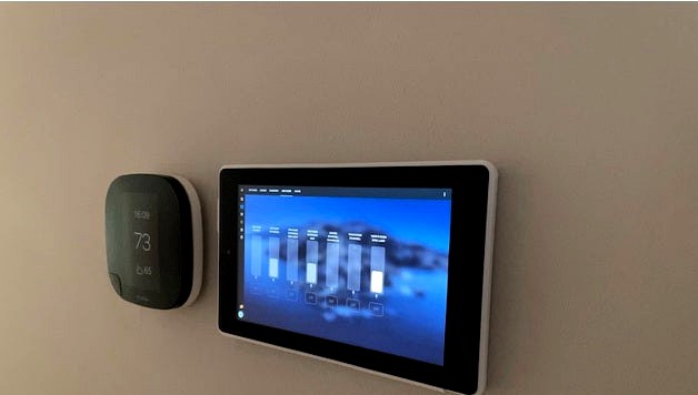 Low-profile wall mount for Amazon Fire 7" Tablet - 9th gen by cbell