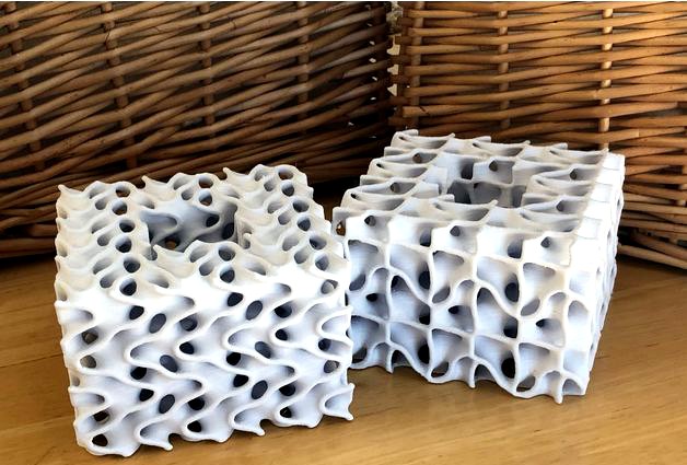 Fischer-Koch Surface Slabs by DaveMakesStuff