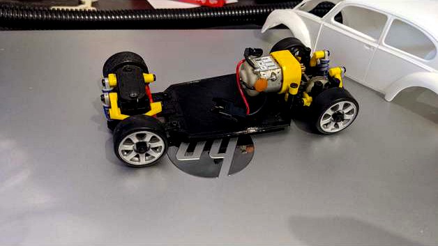 1:24 VW Beetle Chassis for XMod Parts by WFox93