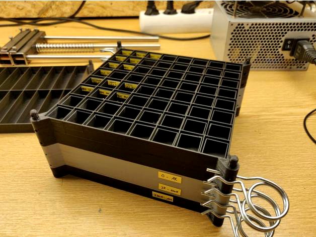 Component Tray Stackable by DerRKDCB