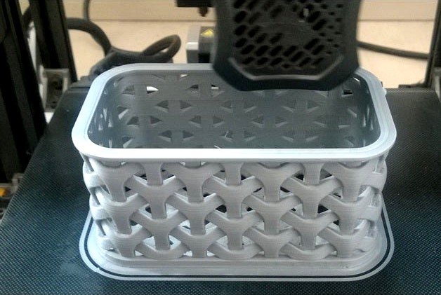 Rectangular storage box by chuotdong