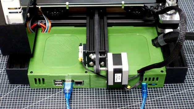 (Yet another) Rear electronics case for Ender 3 Pro by TkrBox