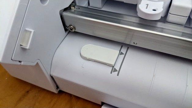 Silhouette Cameo 4 Pro Mat Guide by queaker