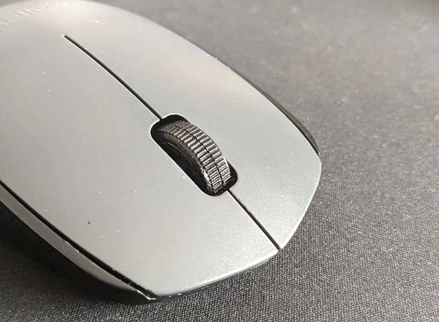 Logitech M170 - Ratcheted Scroll Wheel by chrismin13