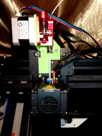 Simple 3DPrintMill (CR-30) direct extruder direct - for stock extruders by Luo52