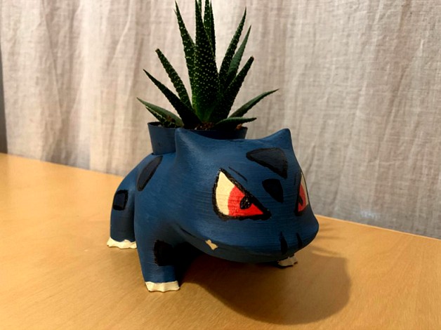 Ivysaur pot by eakgul