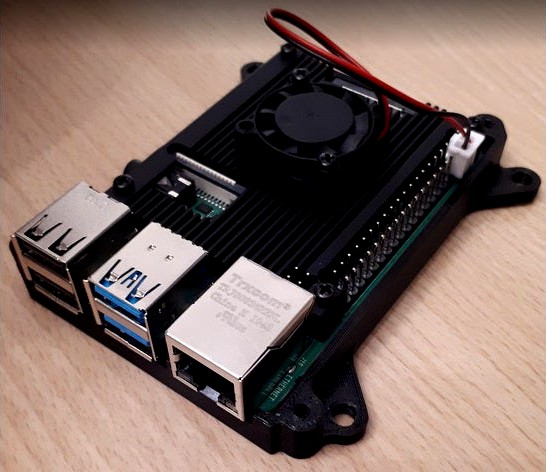 Raspberry Pi 4 Case (remix) by Ryukenden