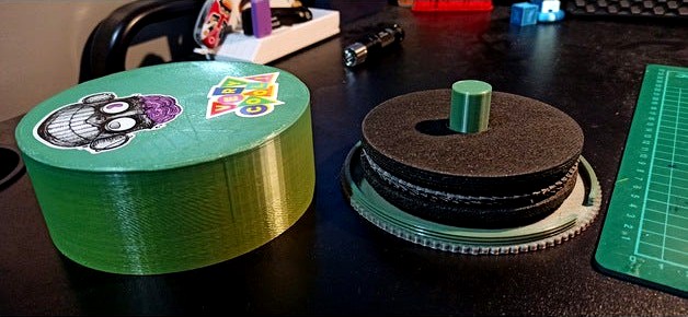 Angle Grinder disk storage container by JokoMakes