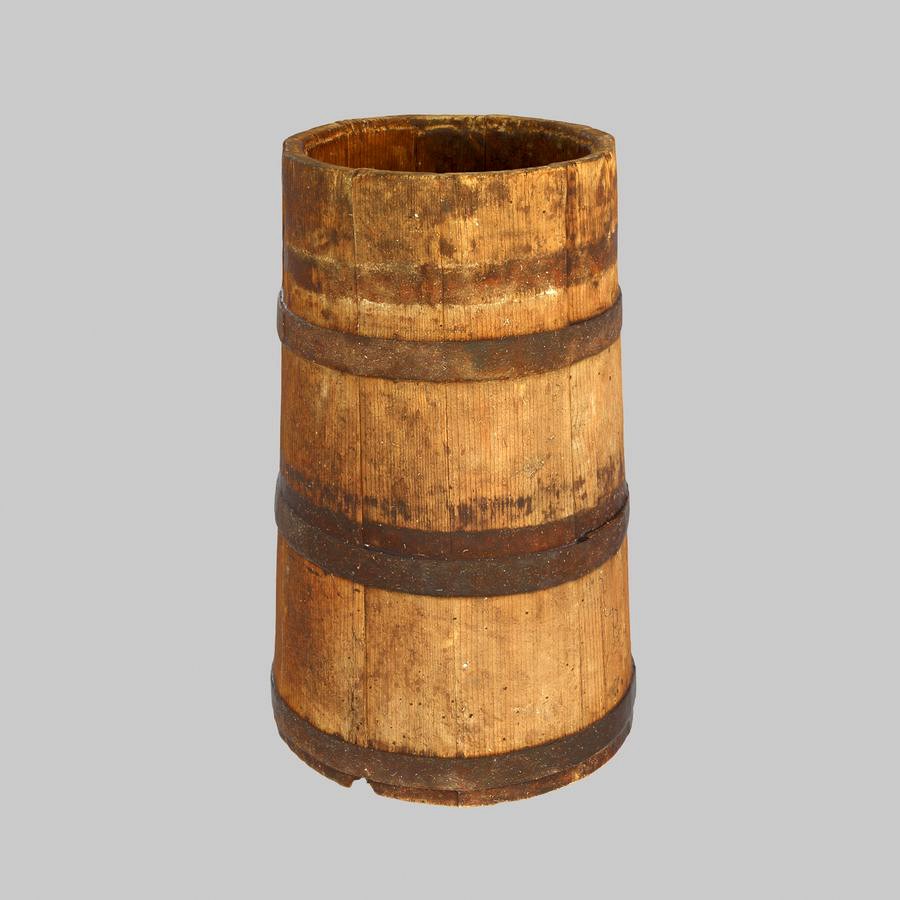 Wooden Vat 01