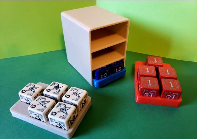 Arkham Horror - Dice Trays and Shelf by mikaselm