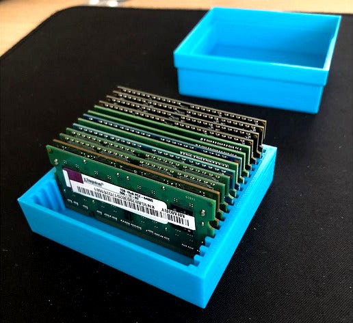 Laptop RAM DDR3 SODIMM Modules x16 Storage Box by Rankoh