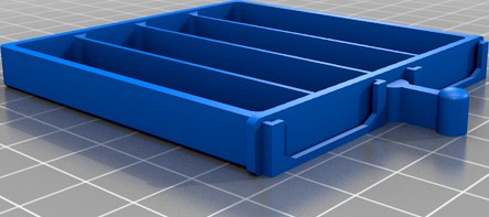 Flat drawer with 4 compartments by jackricht