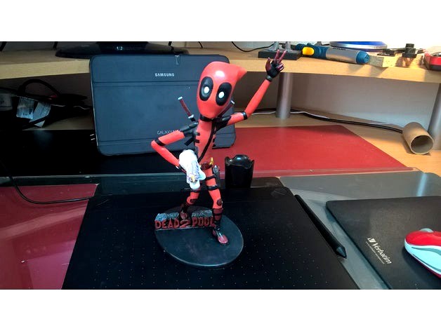 Deadpool figure by JS-Studio