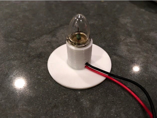 Flashlight light bulb base (incandescent) by ThatSlacker