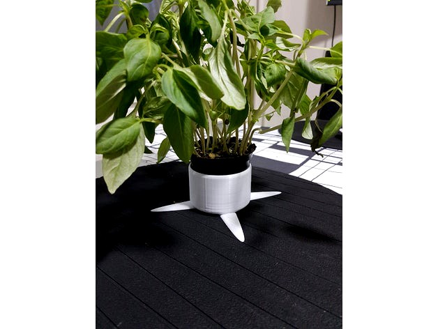 Table holder for herbs by makerpetri
