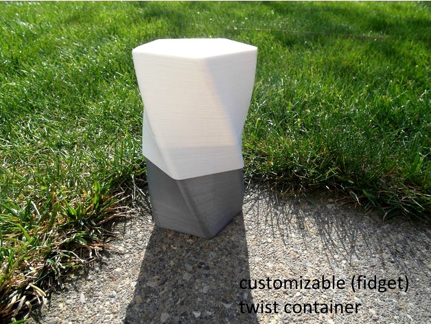 twisting containers(Customizer) by UniversalMaker
