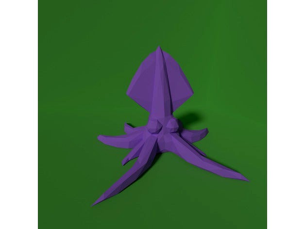 Low Poly Squid by CLOUDTURTLEZ