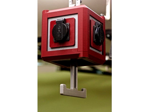 ElektroBloq - Cube with up to five power outlets by makebreakrepeat