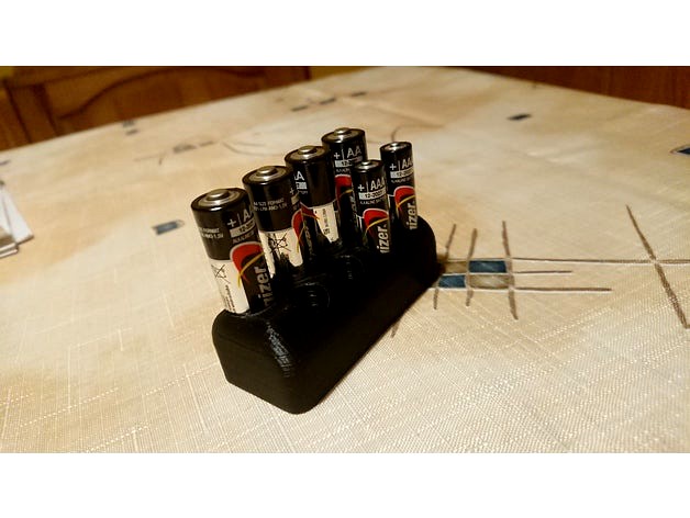 Battery storage AA(4x) & AAA(4x) by BloodyRocket