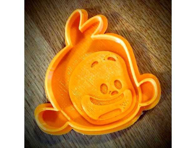 Tee cookie cutter by inductible