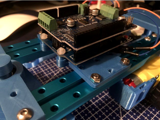 Arduino Uno Mount on Makeblock by davoo2017