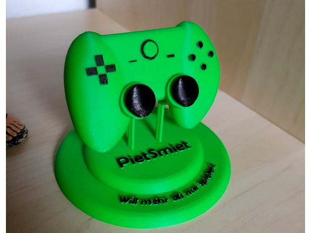 PietSmiet Controller mit Standfuß by Sep_Pietsmiet