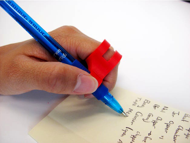 Finger Pen Holder (Vertical) by makersmakingchange