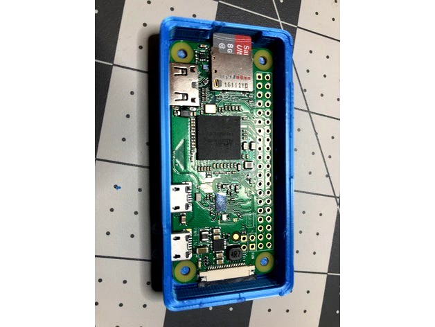 Raspberry Pi Zero Smart Case without Ports by PwnCNC