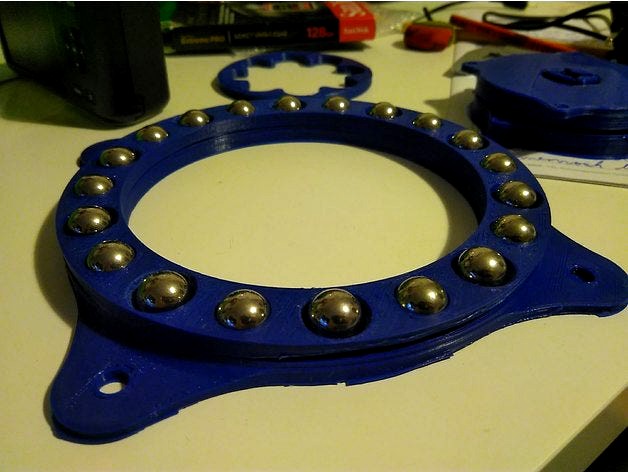 Turntable thrust bearing for 13mm steel balls by Vipitis