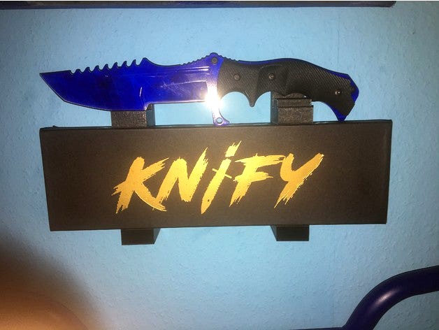 Knife Wallmount by Mrbananaforscale