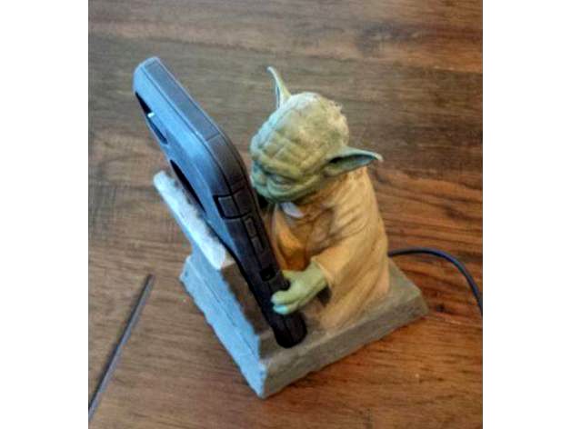 Yoda Phone Holder and Charging Station by pa_artist