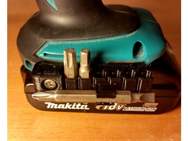 Makita bit-holder with one slot for a log bit. by RDX_x