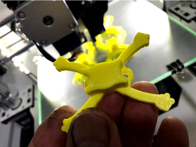 mini quad stretched chaveiro by heliomenezes