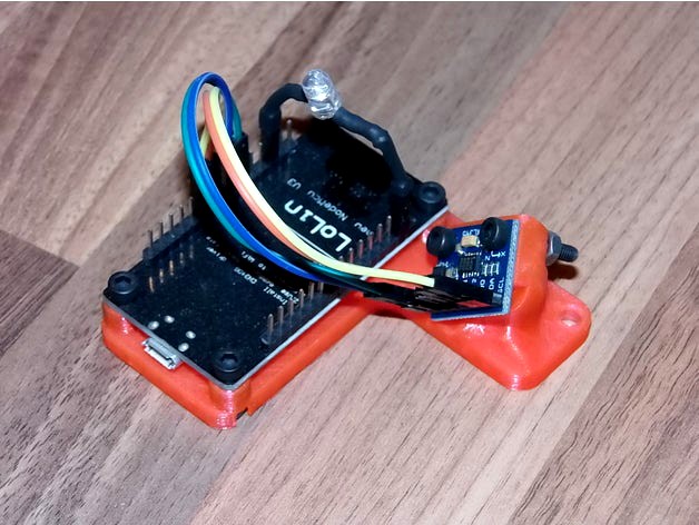 adxl345 and ESP8266 / LoLin g-force sensor by Jori