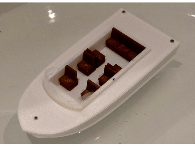 20 cm RC speed boat (boat21) by oleeskildsen