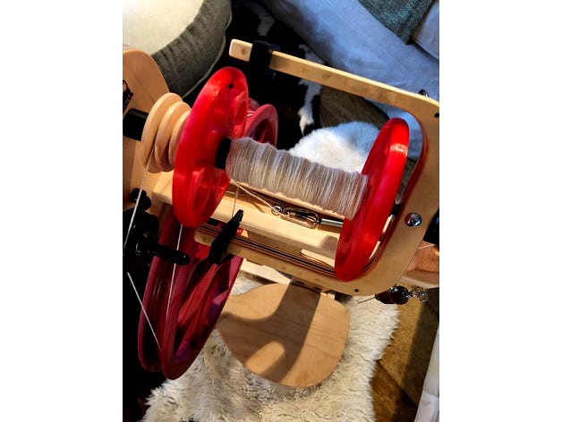 Schacht Bulky Bobbin for faster whorls in double drive by redheaddegu