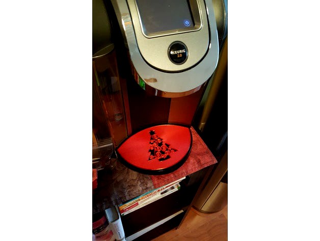 Keurig Christmas plate shape remix by knuckleup10