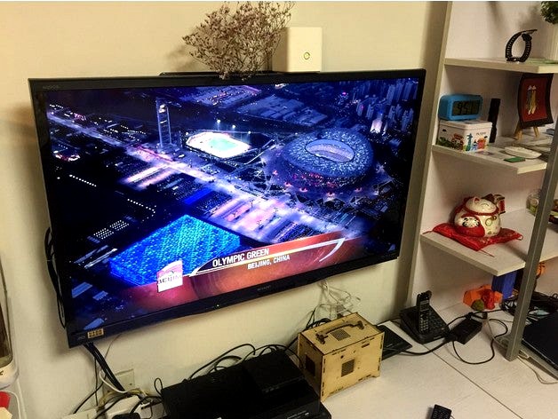 laser cut a box for hard disk media player by Handaxe_Maker