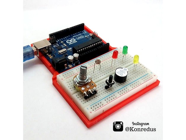 Arduino Uno and Protoboard Base by Konredus