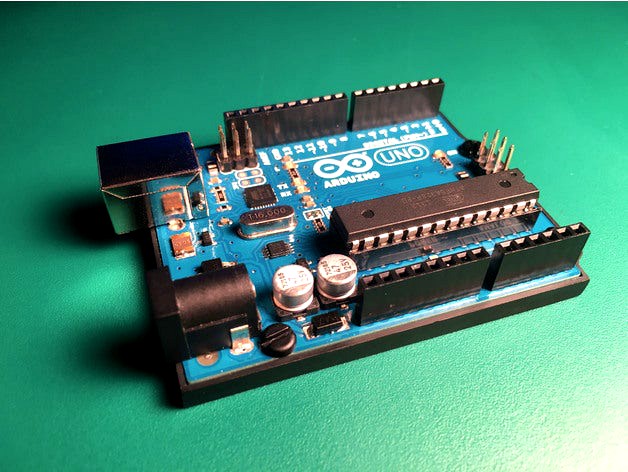 Arduino Uno R3 Bumper by mpesavento